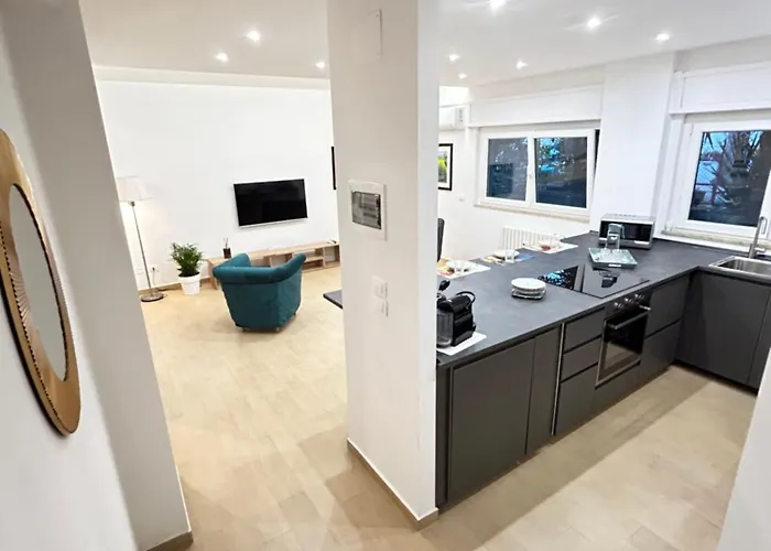 Casa Riviera